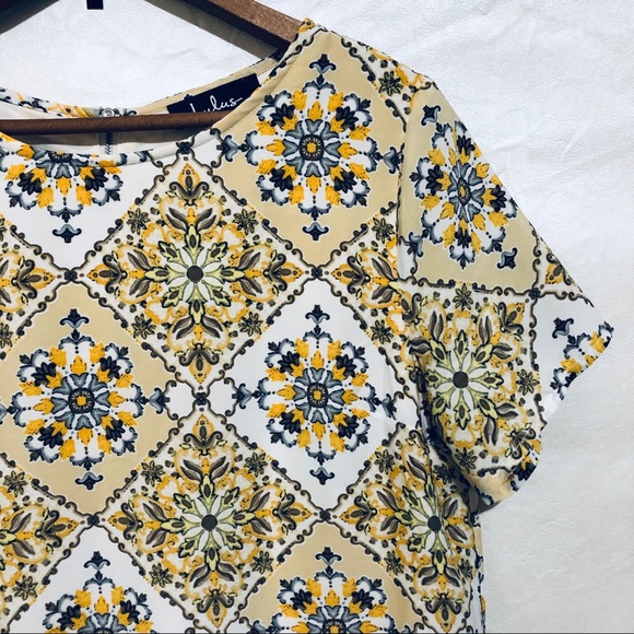 LULU’S Box Style Dress - Picture 2 of 8